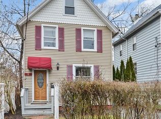 10 Field St, Peekskill, NY 10566