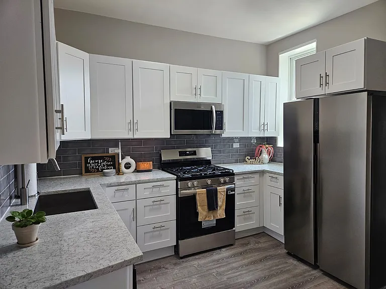 909 S Bell Ave #2 — Photo 10