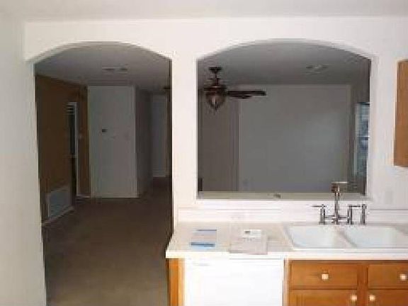 5th image of 117 Quail Hollow Dr
