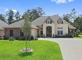 317 Rue St Emilion, Covington, LA 70433