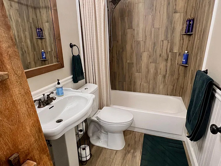2240 Jay St — Photo 12