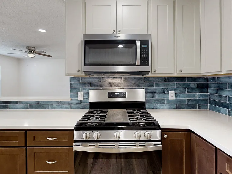 1012 San Saba Dr — Photo 8