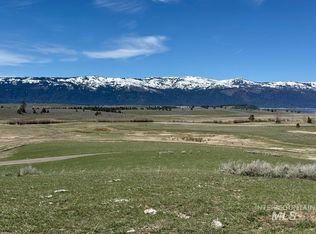 Tbd Pine Lakes Ranch Dr, Cascade, ID 83611