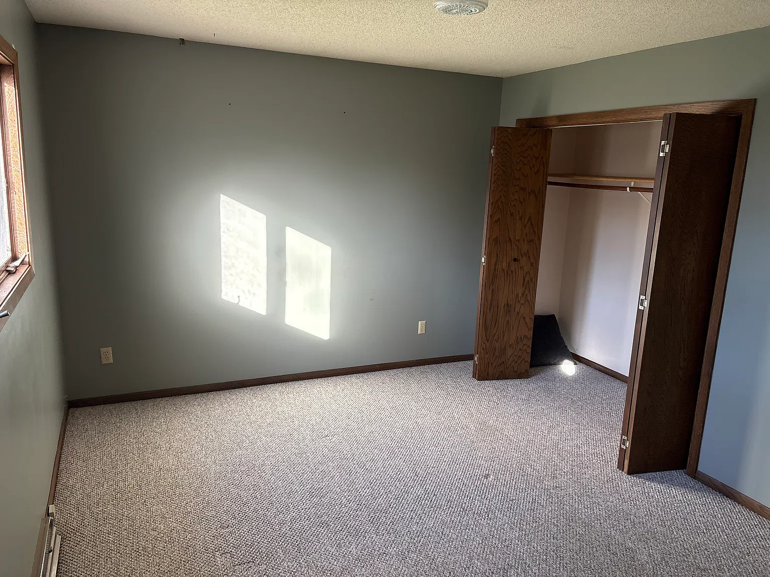 225th Ave, Glenwood — Photo 3