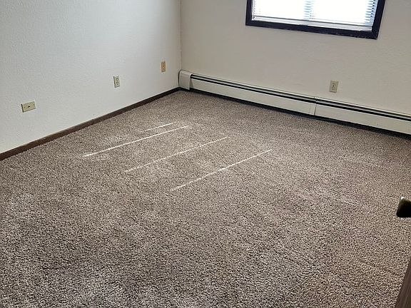 5th image of 200 5th Ave N APT 306