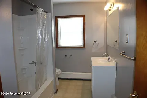 63 W Main St — Photo 10
