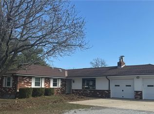 2989 NE River Ridge Rd, Saint Joseph, MO 64507