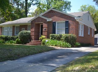 866 Old Hickory Rd, Jacksonville, FL 32207