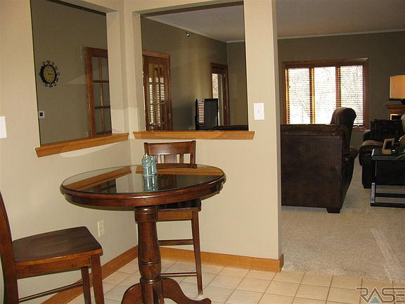 4th image of 1210 W 57th St APT 306