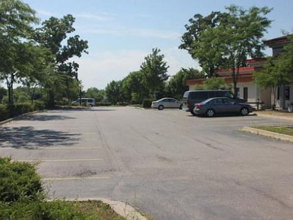 5th image of 1207 N Skokie Hwy