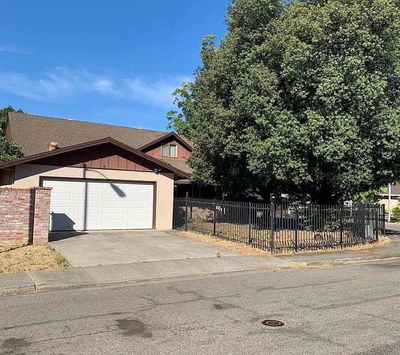 1st image of 281 Holly Dr