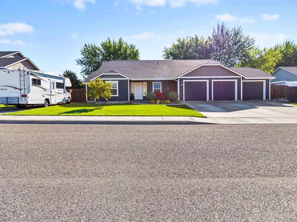 3390 Kristin Dr, West Richland, WA 99353