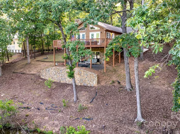 119 Harbor Ln, Mount Gilead, NC 27306