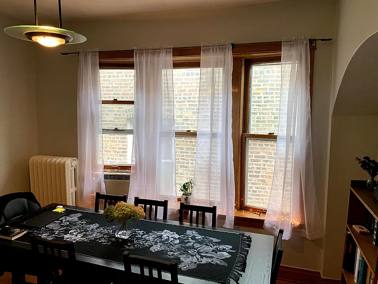 4053 W Waveland Ave #TOP FLOOR — Photo 6