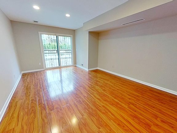3rd image of 19 Shepard Ave Floor 1