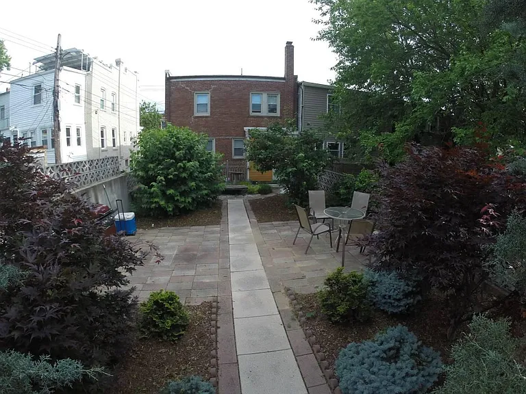 1311 Allison St NW — Photo 6
