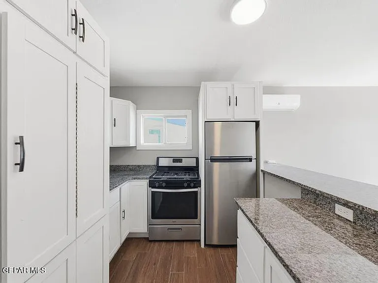 7107 Parkland Dr #2 — Photo 8