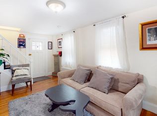 27 Maple St, Bellingham, MA 02019