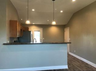 299 Hubert Rd, Mayfield, KY 42066