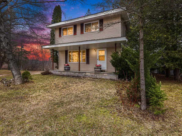 17911 N Crow Dr, Barryton, MI 49305