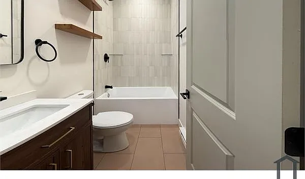 2 bed, $1,595 — Photo 3