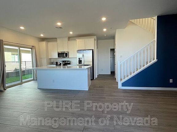 5th image of 600 N Carriage Hill Dr #1188