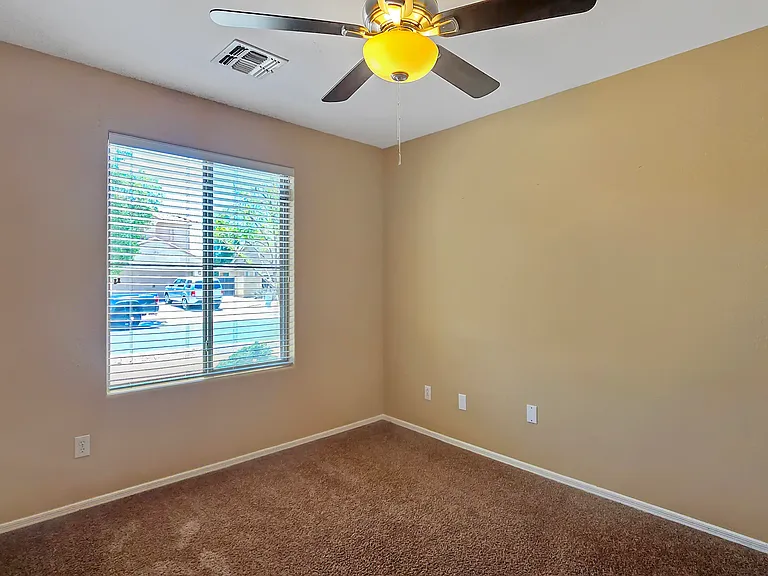 14082 W Rosewood Dr — Photo 11