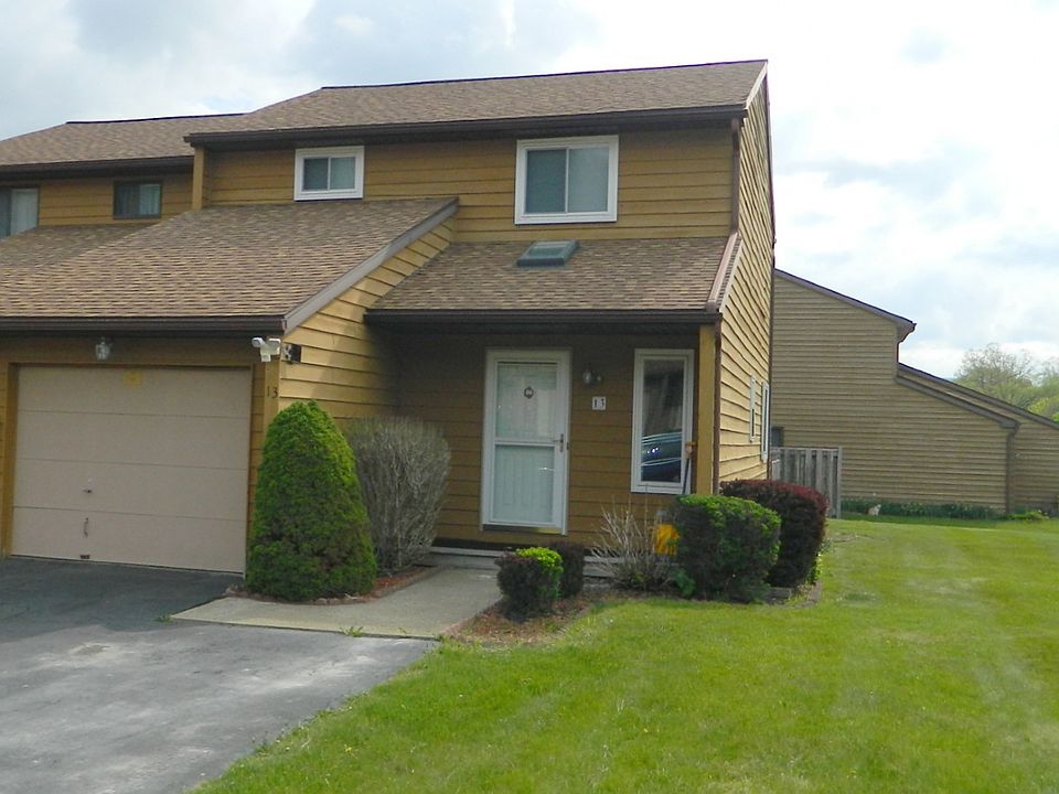 1st image of 13 Theresa Blvd