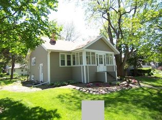 319 W School St, Villa Park, IL