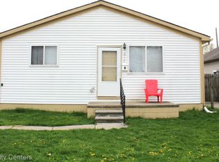 8716 Timken Ave, Warren, MI 48089