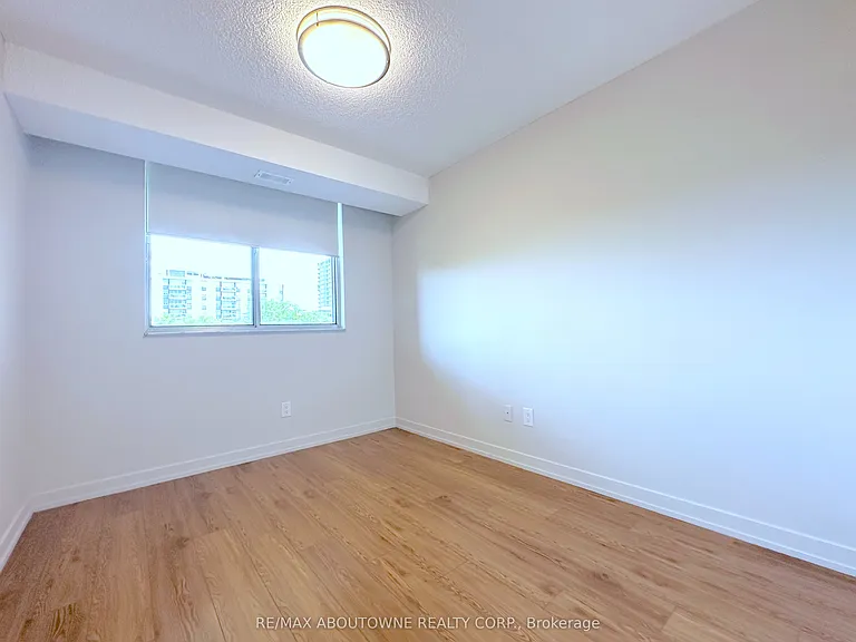 165 La Rose Ave #508 — Photo 11