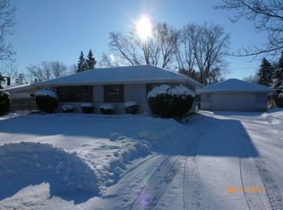 7909 30th Ave N, Crystal, MN 55427