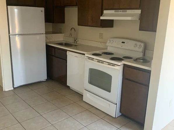 567 W 20th Ave #2, Apache Junction, AZ 85120