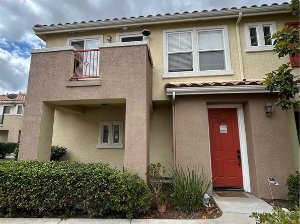 18002 Flynn Dr Unit 6201, Santa Clarita, CA 91387