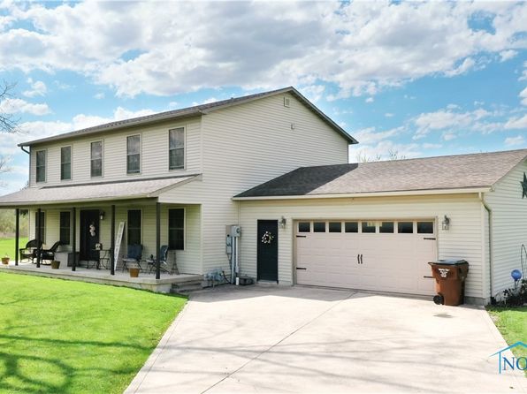 5130 Lake Shore Dr, Defiance, OH 43512