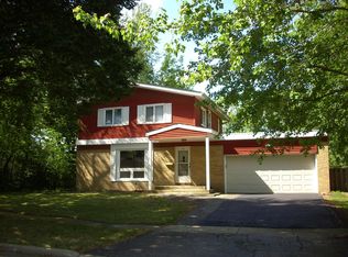 737 Kimberly Dr, Dekalb, IL 60115