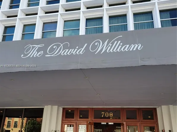 700 Biltmore Way APT 915, Coral Gables, FL 33134