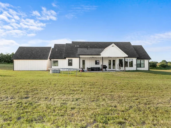 312 An County Rd #1515, Palestine, TX 75801