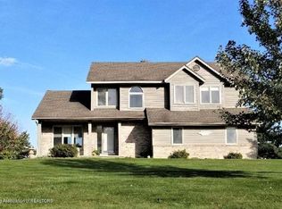 4100 N Canal Rd, Dimondale, MI 48821