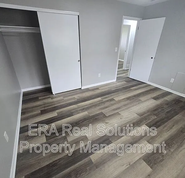 849 Byron Ave — Photo 15