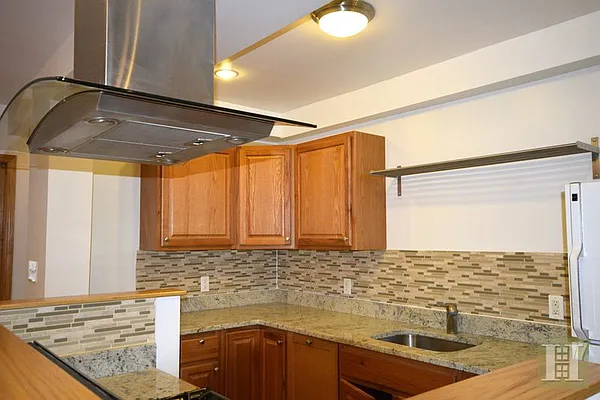 Rented by Halstead Real Estate | media 22