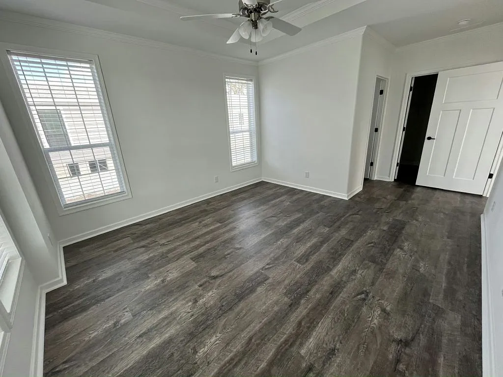 2 bed, 2.0 bath, 1669 sqft, $1,895 — Photo 4
