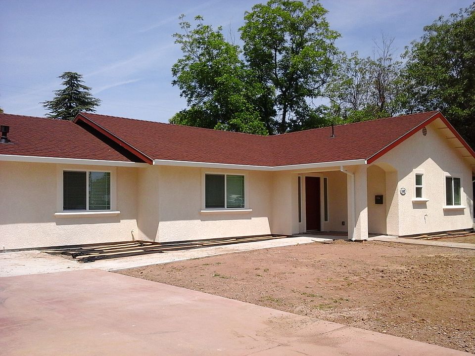 front view of house_05112015