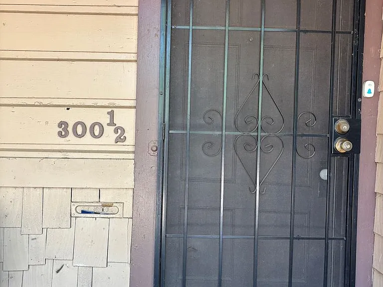 300 Cherry Ave — Photo 1