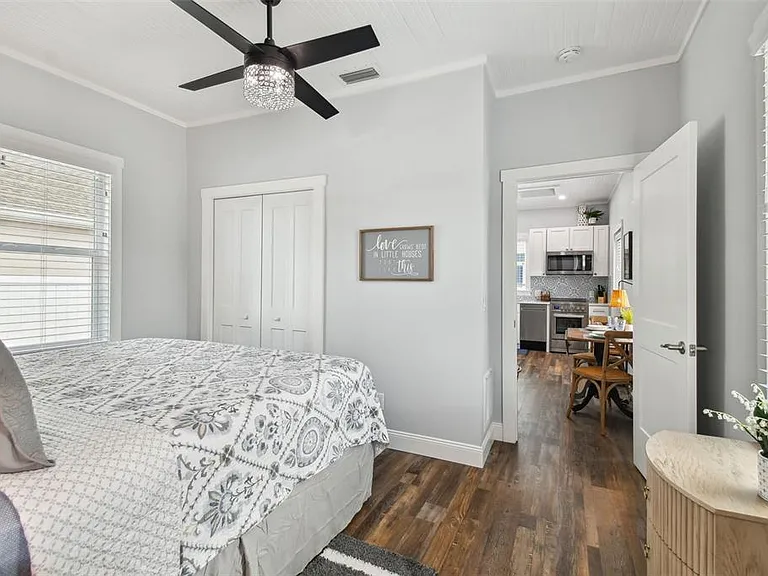 602 1/2 Skinner Blvd — Photo 16