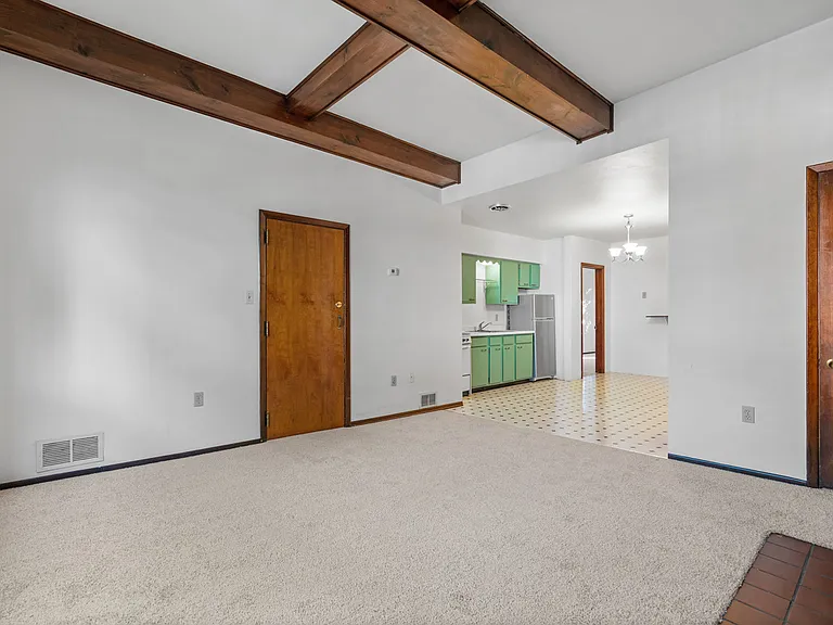 617 Bellefonte St #1 — Photo 11