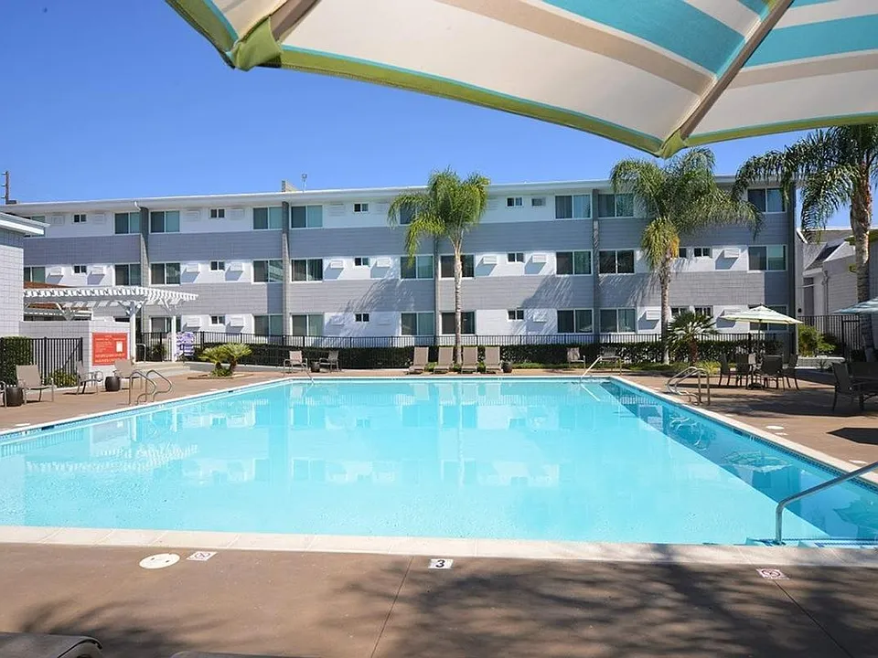The Rose Apartments