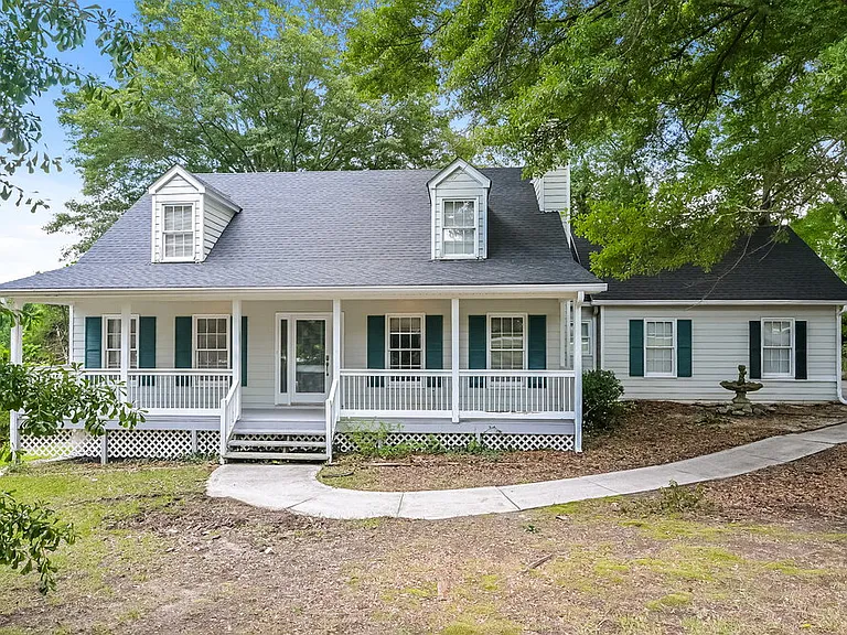 521 Sequoia Ct — Photo 1