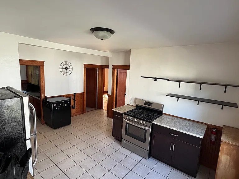 3 Lisbon St #1 — Photo 2