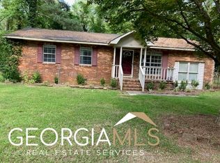616 Gordon St, Sandersville, GA 31082